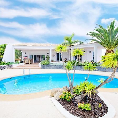 Luxe Villa With Private Pool, Jacuzzi And Spectacular Views Адехе Экстерьер фото